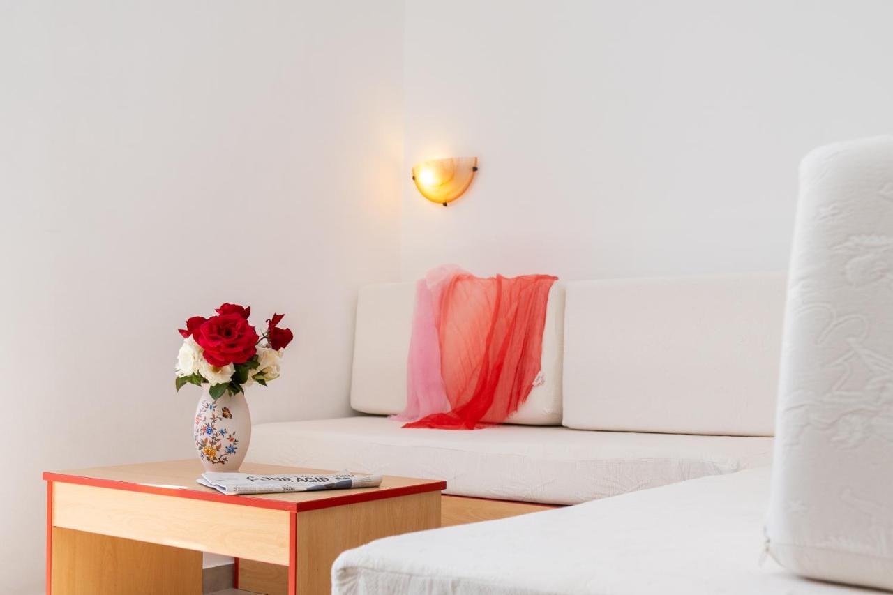 Lejlighedshotel Bella Vista Stegna 3*